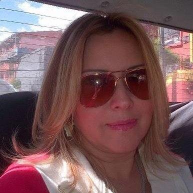 mi principe bello, soy secretaria pero mi meta es formar a un verdadero hombre, con valores y decente! asi como yo!