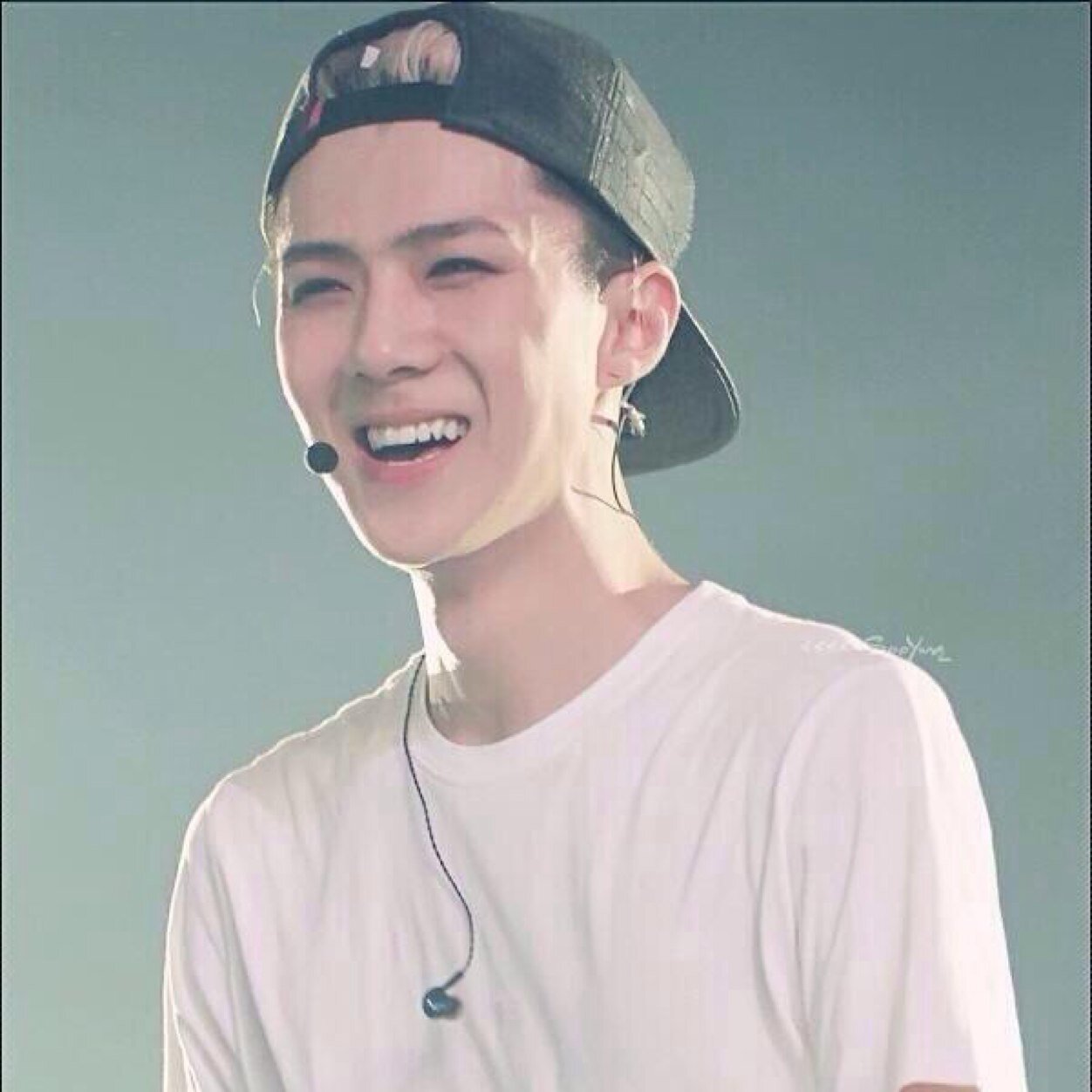 /หลงมาแล้ว อย่าเพิ่งจากไป/ อยู่ด้วยกันก่อน