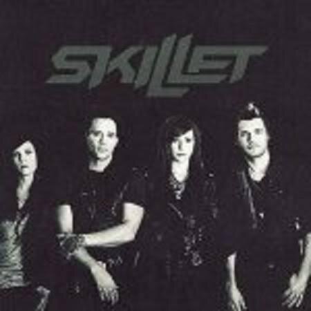 SKILLET es una banda de ROCK CRISTIANO formada en Memphis,Tennessee,en 1996.La banda actualmente consiste en John y Korey Cooper,Jen Ledger y Seth Morrison.