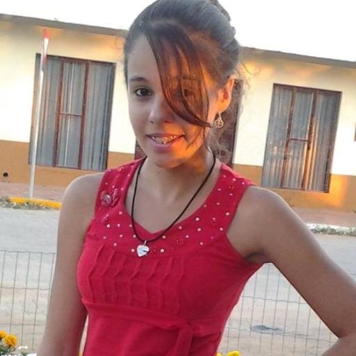 ☆ A vida nos ensina a ser feliz com as pequenas coisas, para que quando as grandes vierem ,possamos valoriza-las. ☆