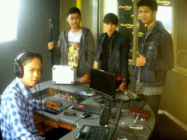 secretproject07's profile picture. 