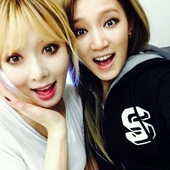 [V] @SchoolArt_RP [dance class].watcha doin¿