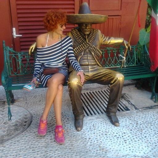 La mujer perfecta es aquella que tiene el corazón más grande que los pechos y la mente más abierta que las piernas