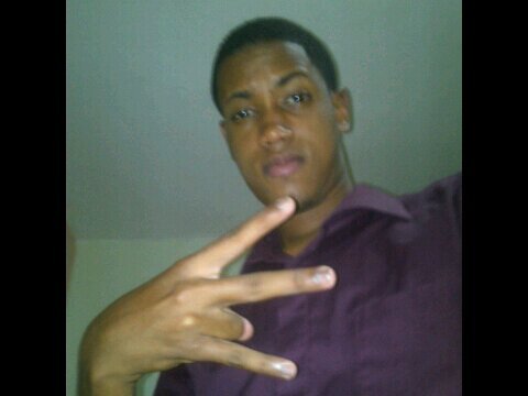 Estudiante D La UK: (Universidad D la Kalle)... Me Dicen La Cuchara ME Ven Habren La Boca *0* !NAdie Ctrl ♥ Piin..: 313ABF43