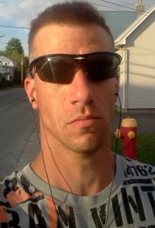 perron113017's profile picture. 