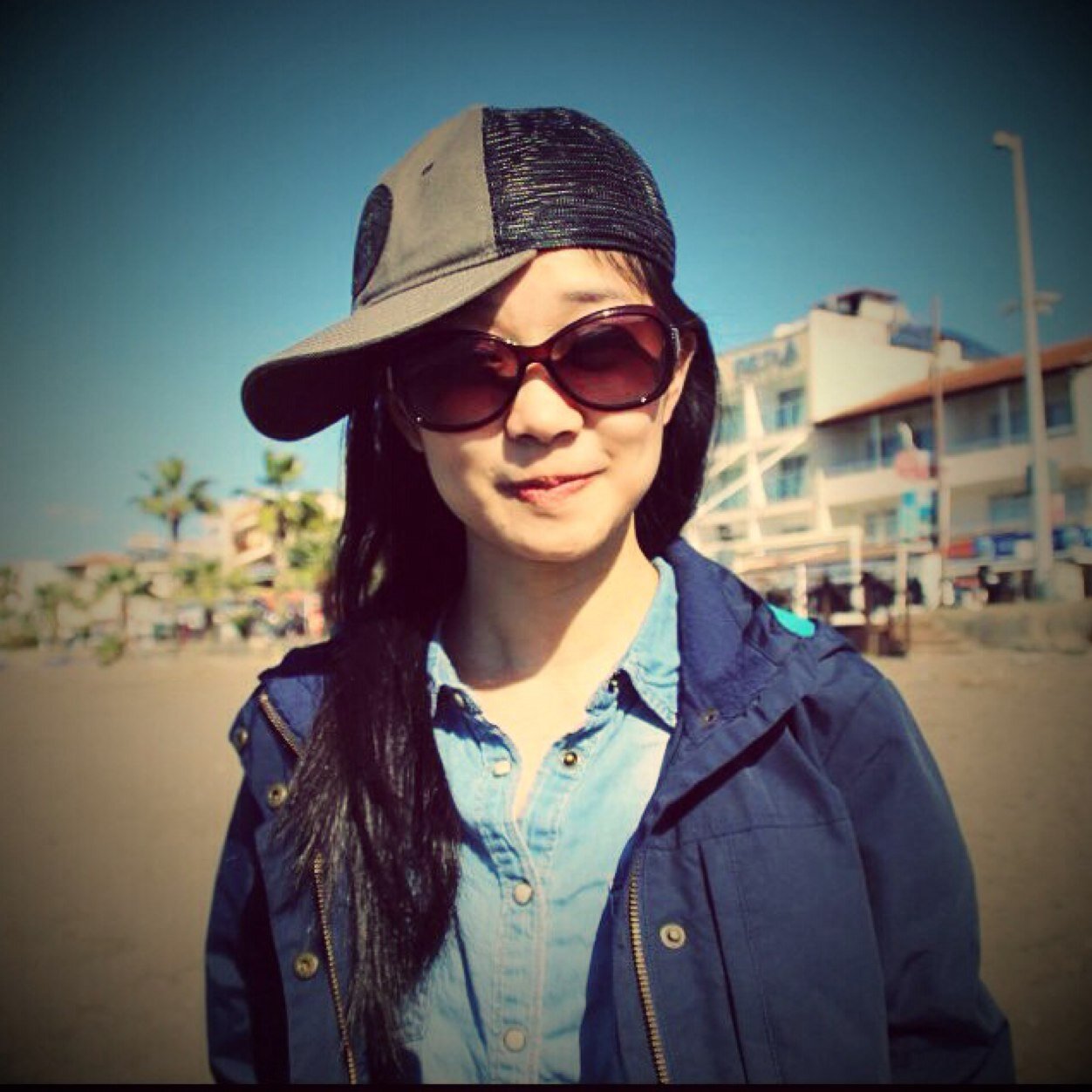 sofasasaky's profile picture. 