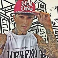 O Diego te faz pegar fogo né? HAHA -n. Tô aqui lutando pelo sorriso mais lindo do mundo, o do  @diegothug. Primeiro e único FC OFICIAL em Sorocaba ®.