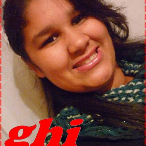 amo a vida ,,, ,,  simplesmente sou feliz é isso q importa