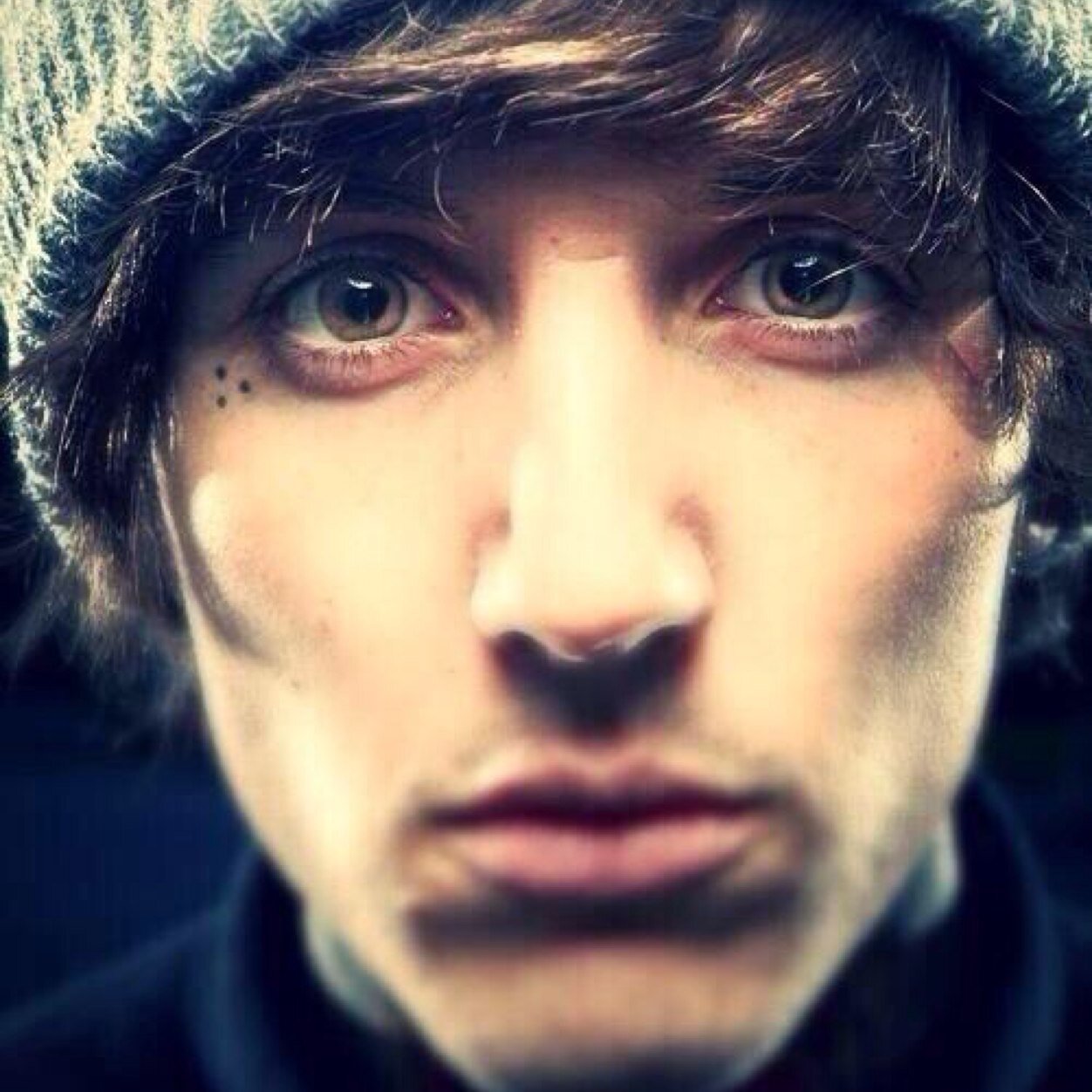 FrccF0llow's profile picture. Unfollow please thanks.