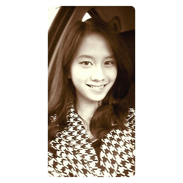 StephaniePeachh's profile picture. Even the star needs darkness to shine