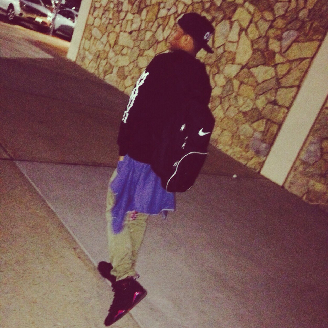 ARTI$T-Follow my IG @apexbril