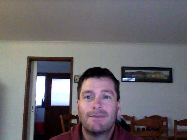 Work from home, love golf, afl, going out with freinds and enjoy life