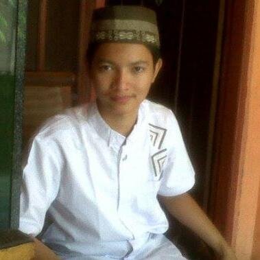 rio_kaka27's profile picture. Jangan sibuk mencari yg SEMPURNA, jika yg SEDERHANA mampu membuatmu BAHAGIA
# BERSYUKUR