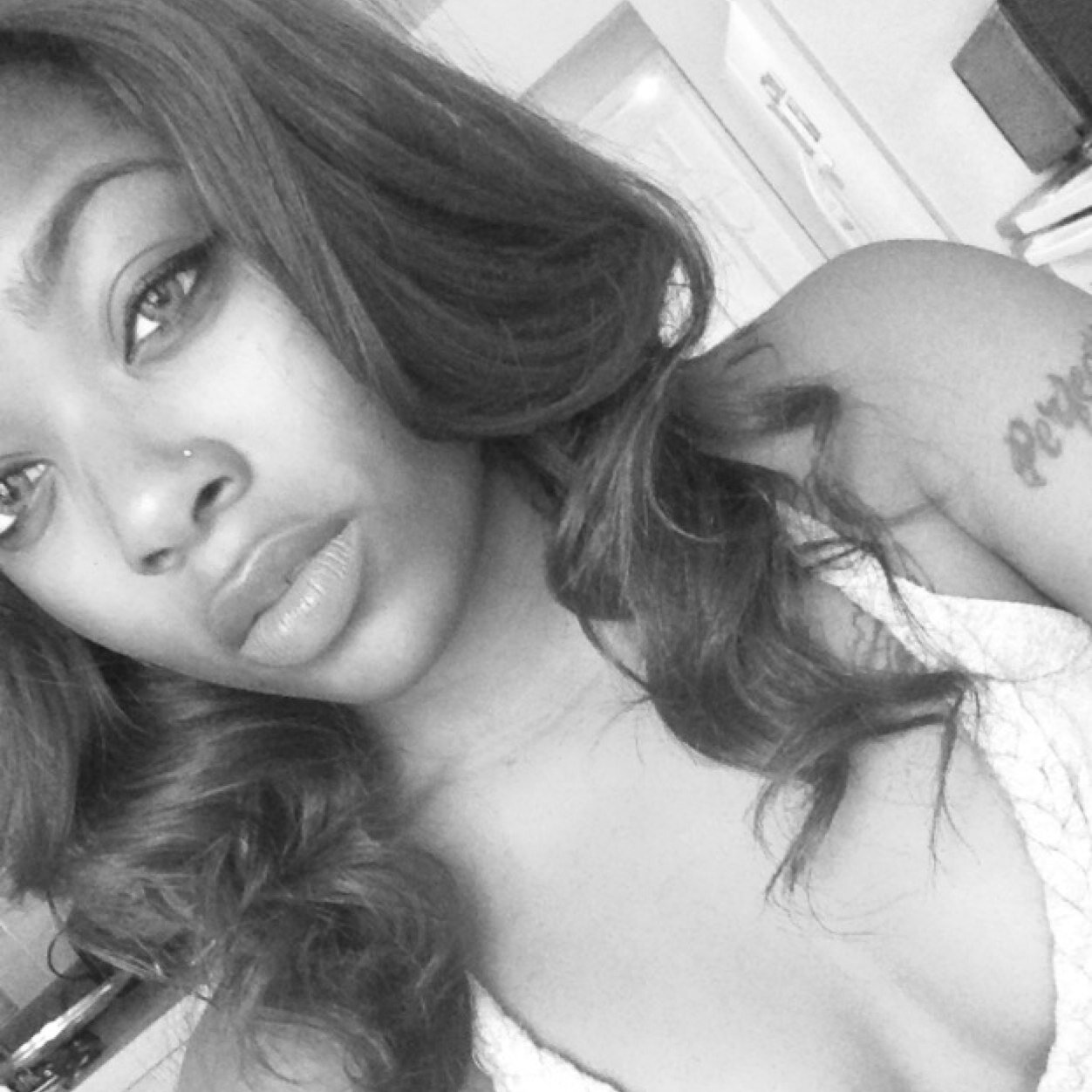 *IMPERFECTION is BEAUTY* *MADNESS is GENIUS* *SHONNA