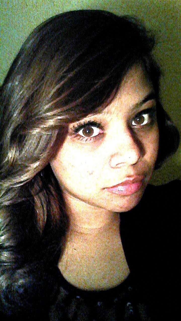 mayaaalej19's profile picture. 