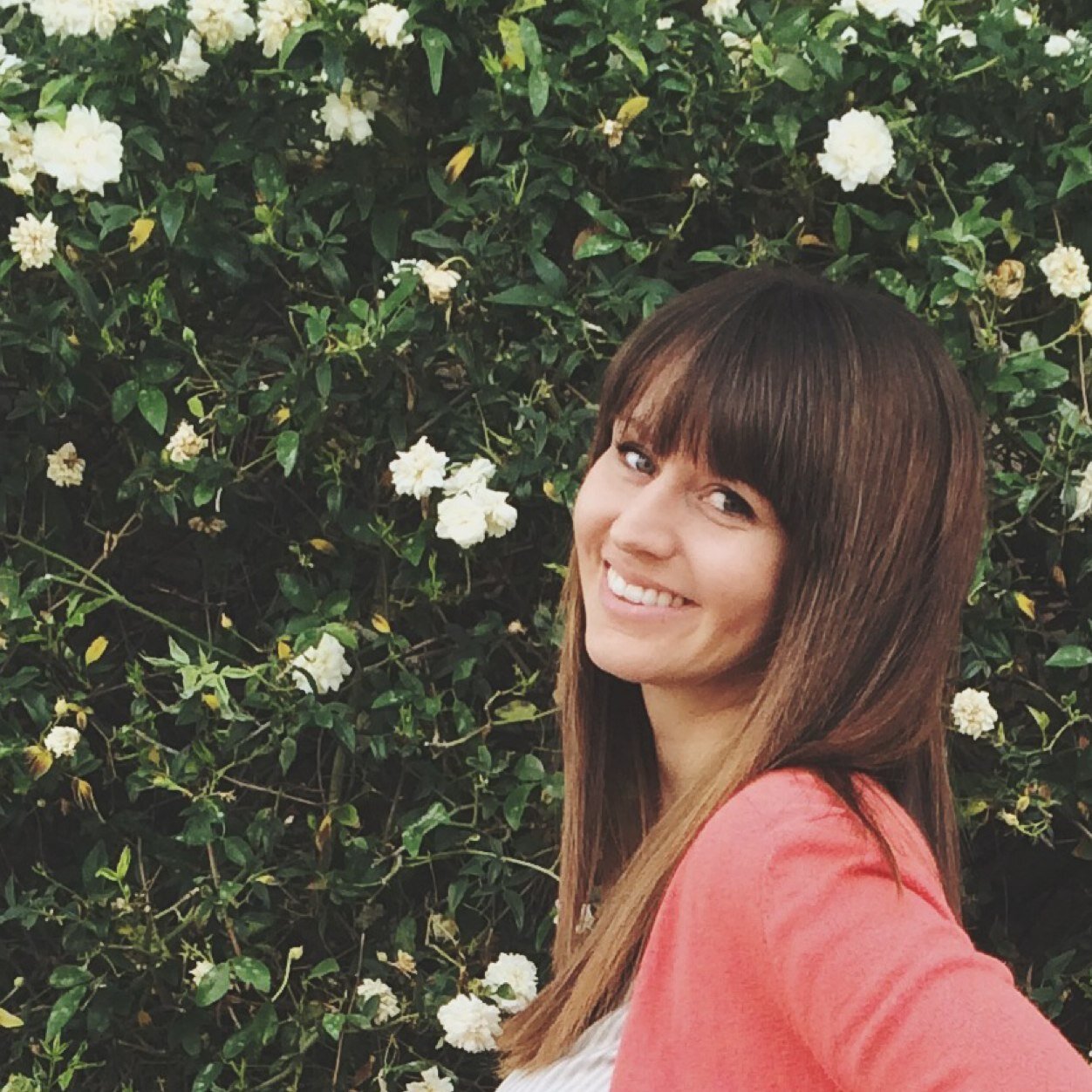 Lisa Rupp is a graphic designer, illustrator and crafter.