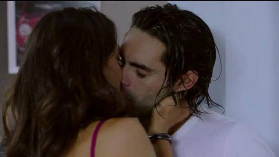 aguante la pareja de julian y barbara en mis amigos de siempre los amo