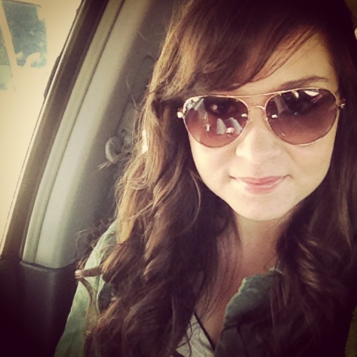 Musician, coffee lover, free spirit. Product of grace. ::Psalm 34:14::