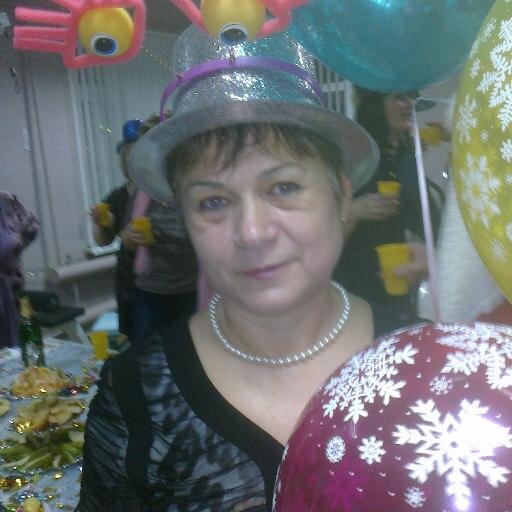 Покоряю просторы  интернета  и набиваю себе синяки.