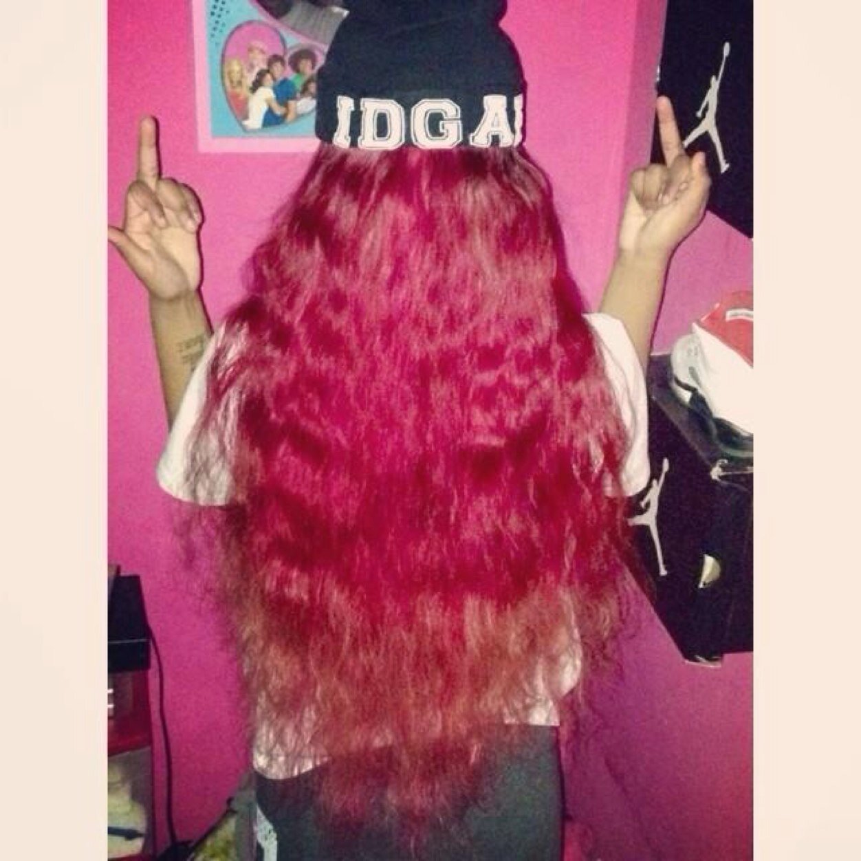 - Bow down bitches ❤️ ! '