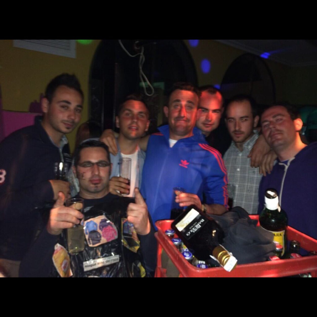 cHuTi_i's profile picture. 