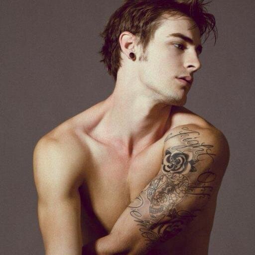 มาคุยกับผมสิ แล้วจะรู้สวรรค์มีจริง  #ยืมเมจ DM 18+