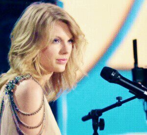taylor swift is the queen