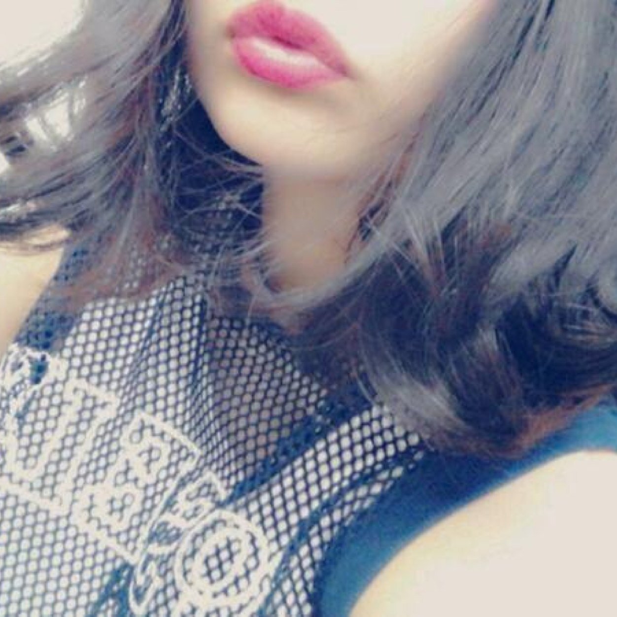 唇 乾燥系女子