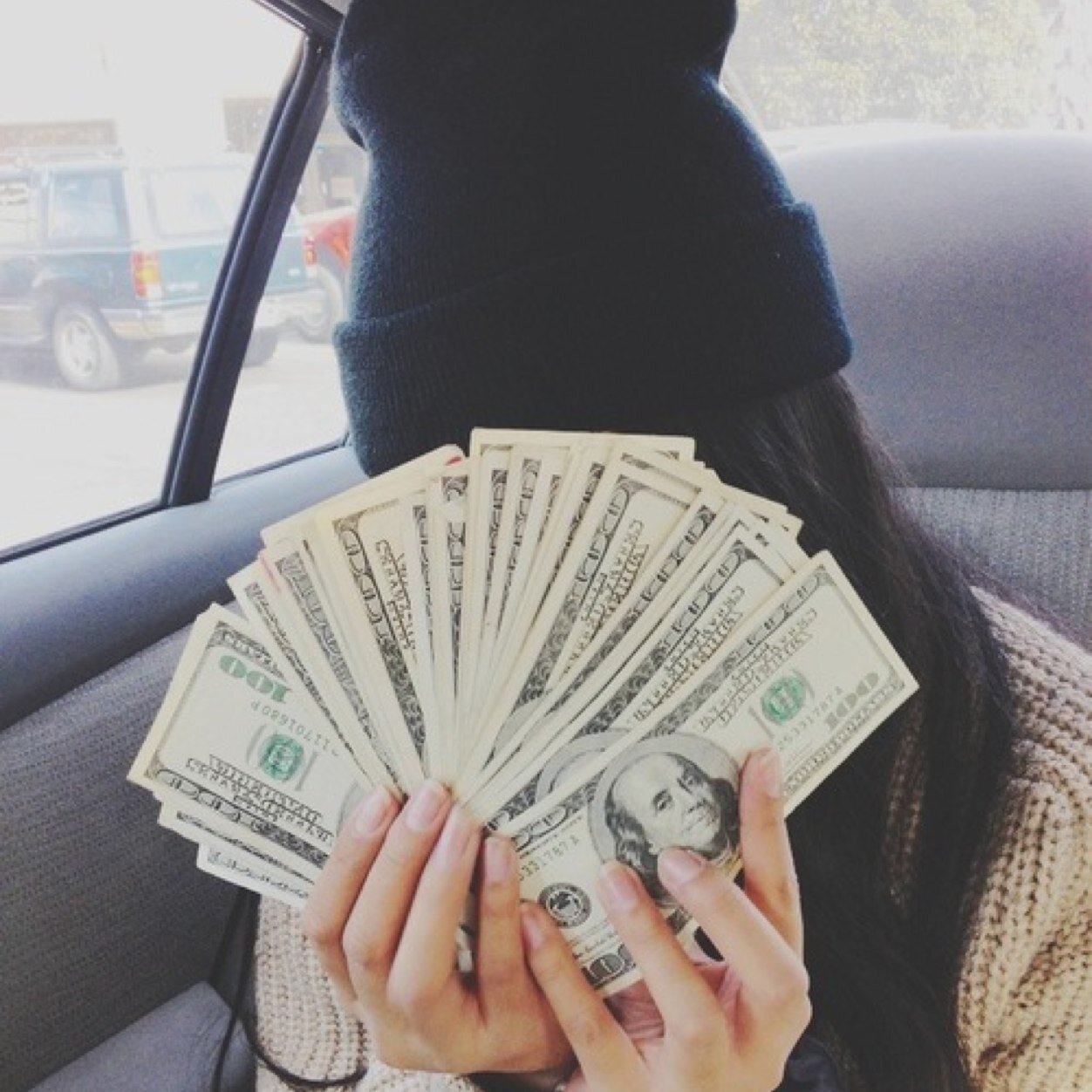 Daze_Leslie's profile picture. Fashion killa Lesbian Fuckboys.