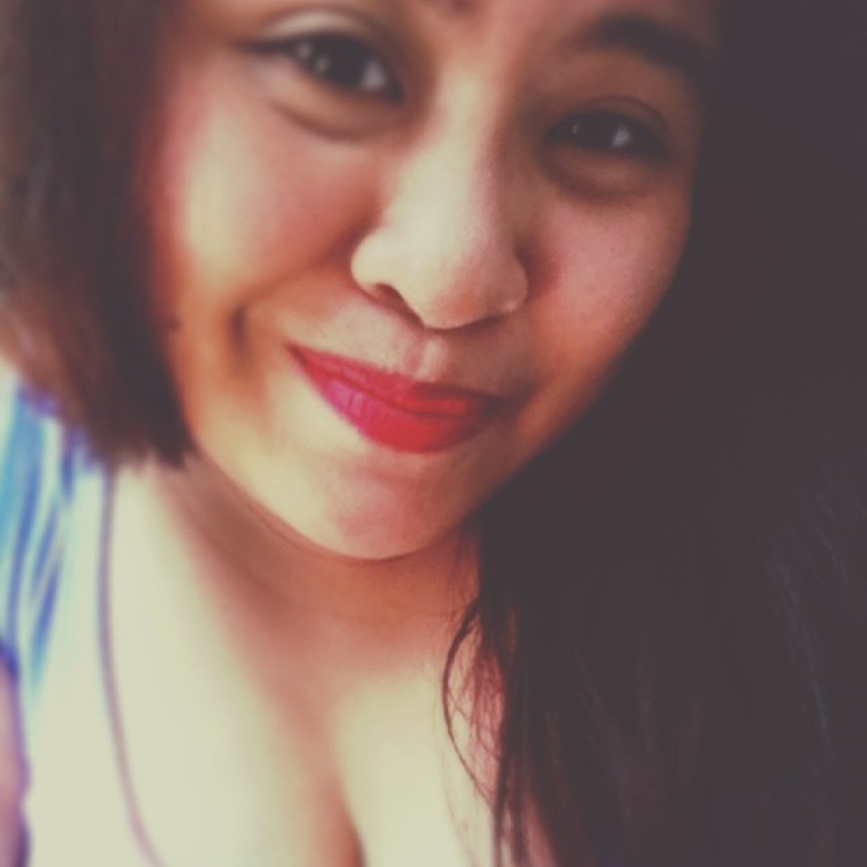 im a good girl , with a lots of bad habits :)
