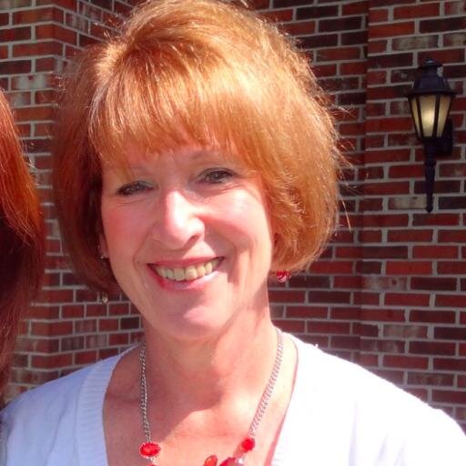 Middle School Reading Specialist, wife, mother, grandmother, friend, cat lover, and child of God...doesn't get any better than that!