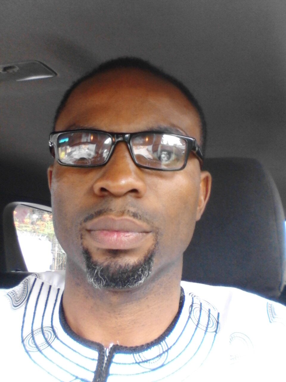 emmanuelosegha2's profile picture. 