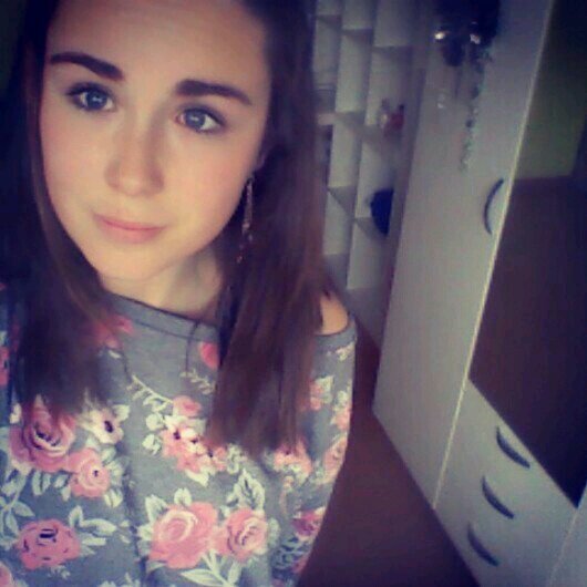 The best move is to follow your heart ♡