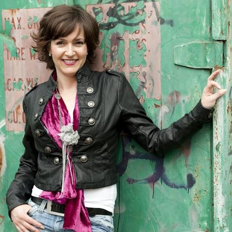 Thuis_party's profile picture. 