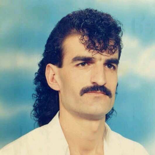 A dreamer. Krautrock freak. XC Mountain Bike lover. Nature escapist. Time traveler. Creator of Artur Shoppinghauer's doctrine of tweets.