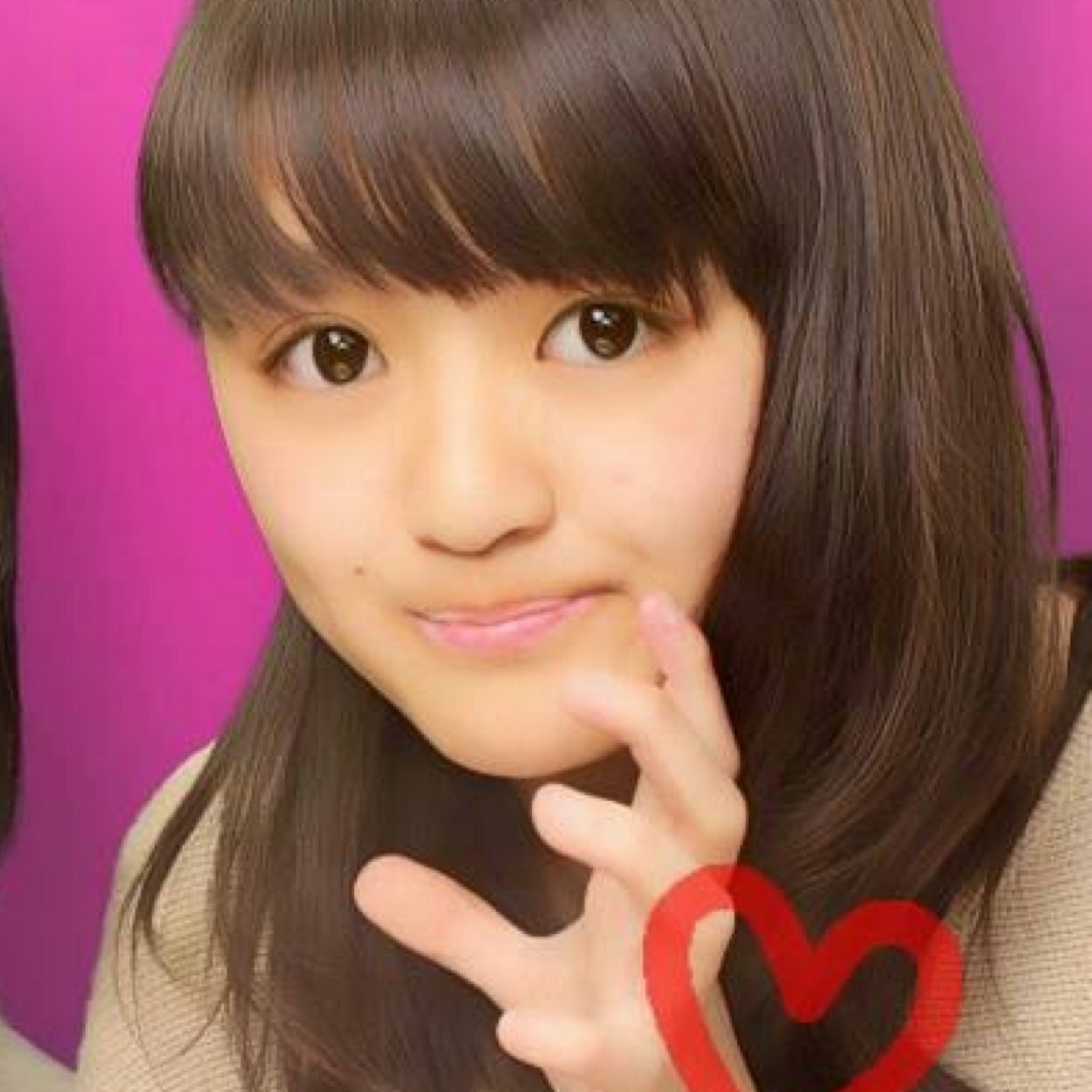 人見知りの紫eighterです♪
どんどん喋りかけて下さ〜い‼︎