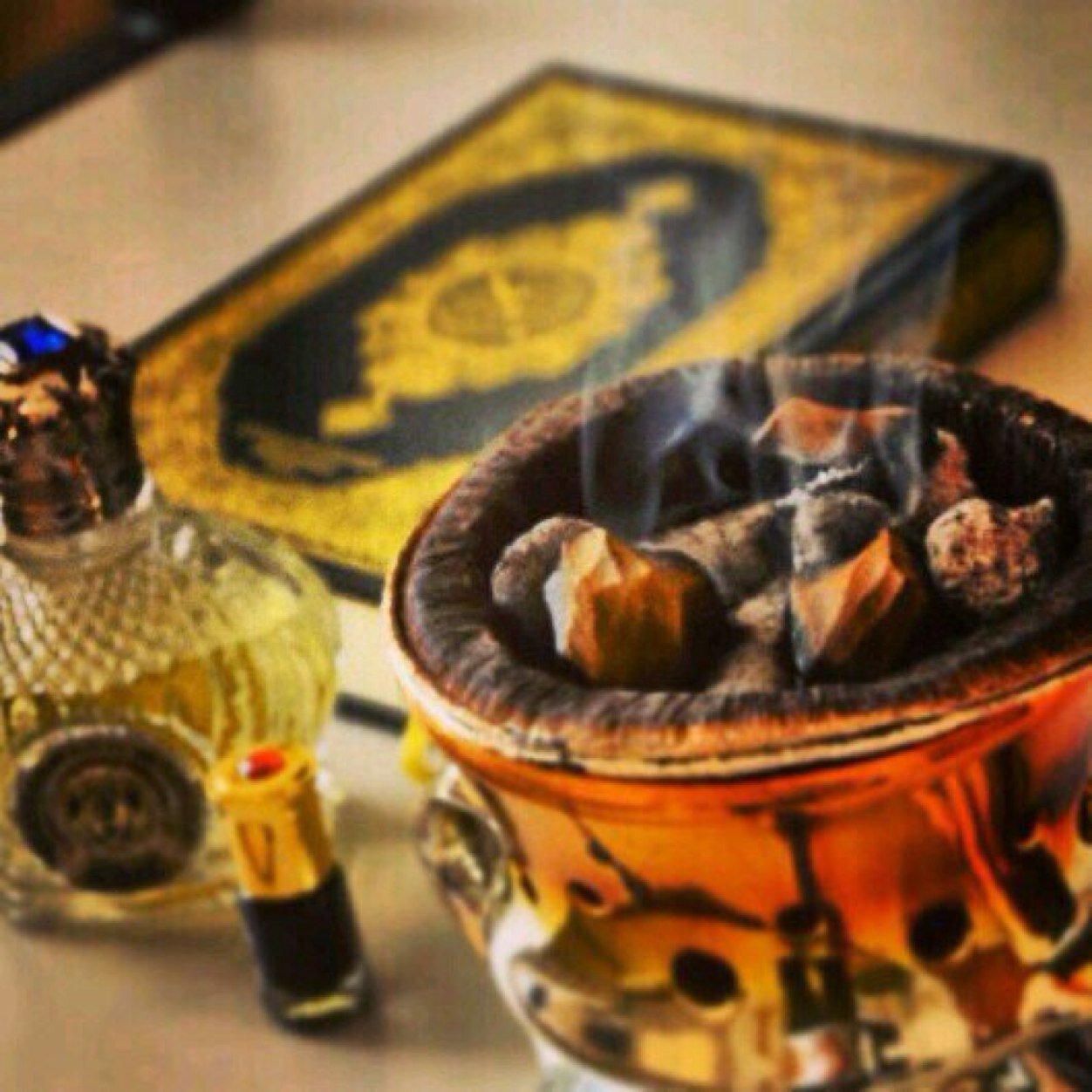 Emli19's profile picture. 