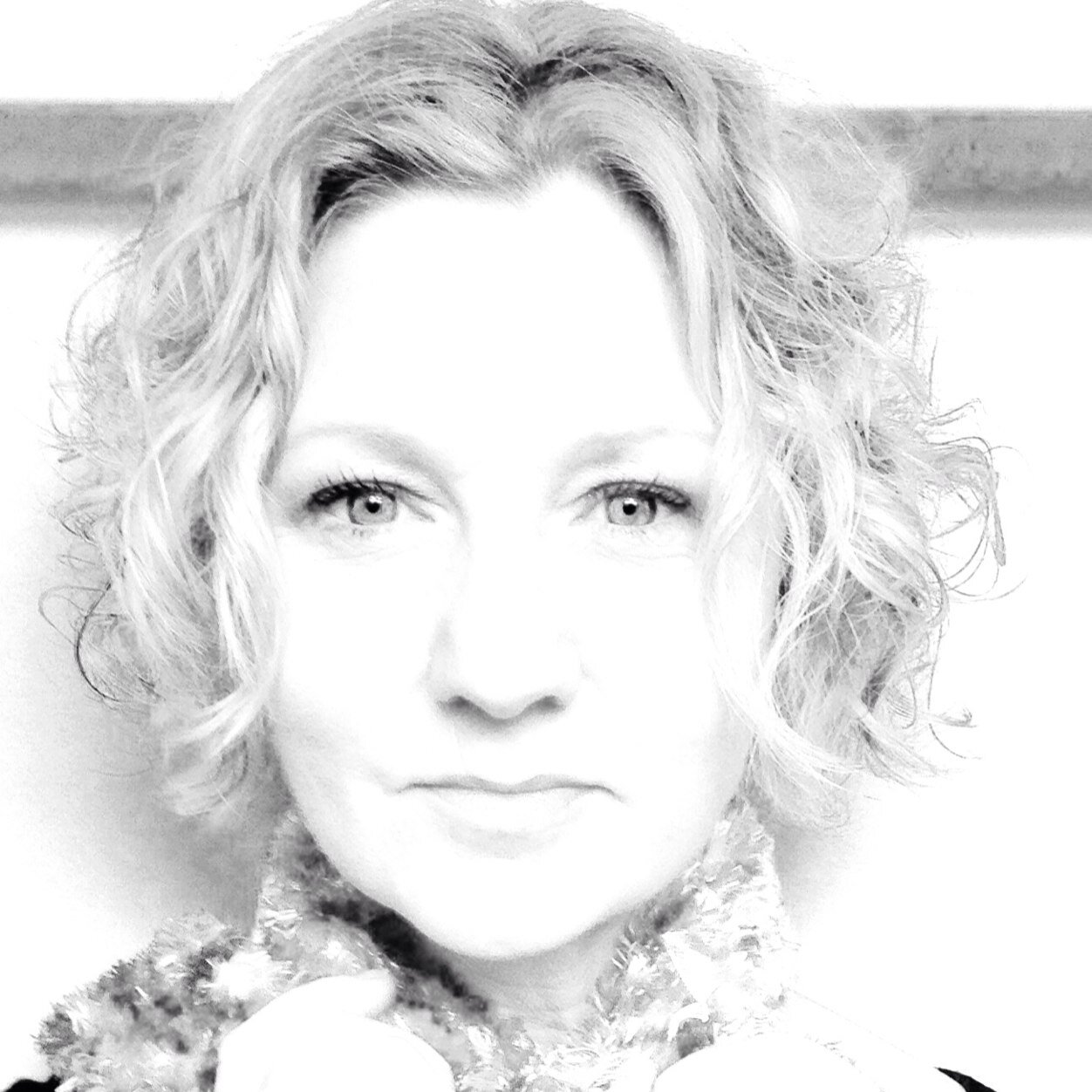 DominicaThomson's profile picture. Curiouser and curiouser