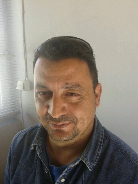 πολύ σκληρός για να με πεθάνεται