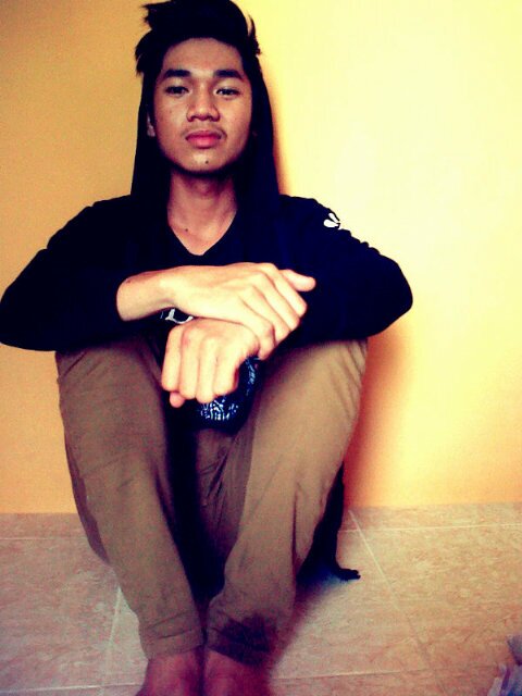 baend_r's profile picture. DROP DEAD