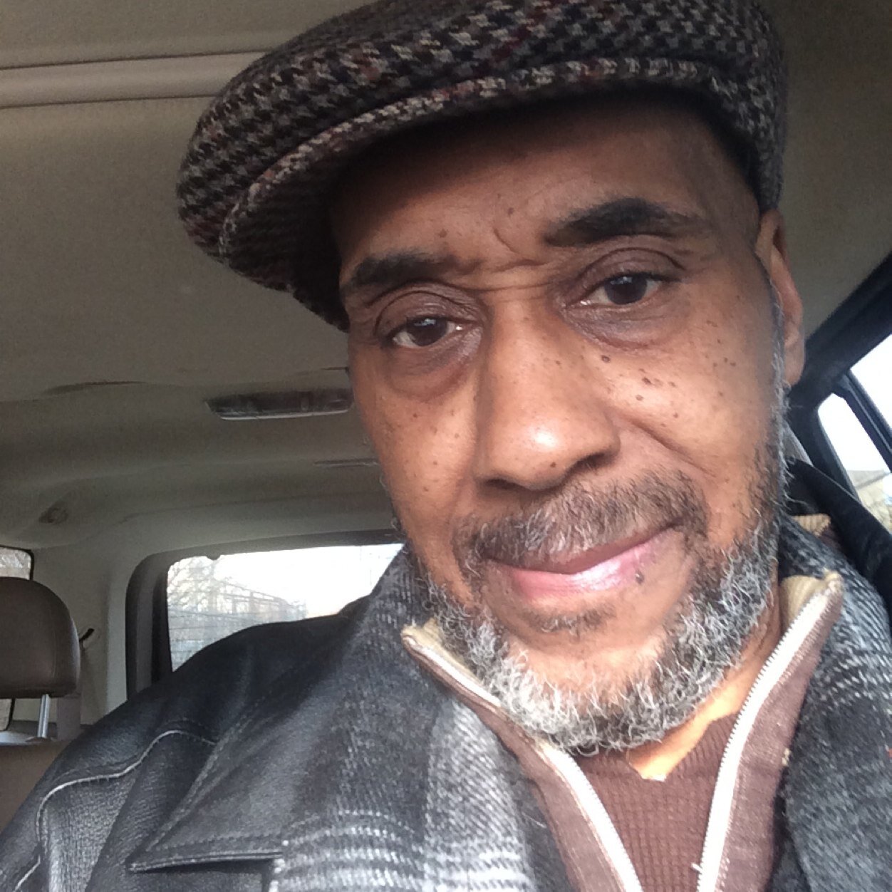 gregorysmith572's profile picture. like's to keep busy,try new things