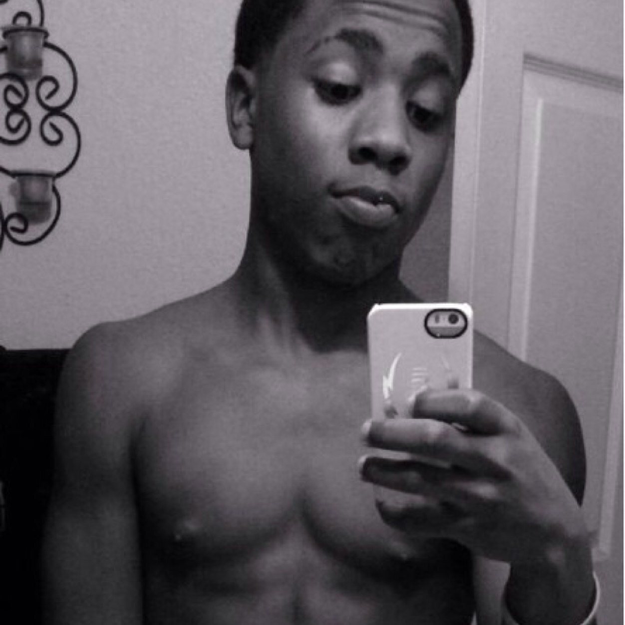 #teamlightskin #Footballislife #TeamAthlete *Single*