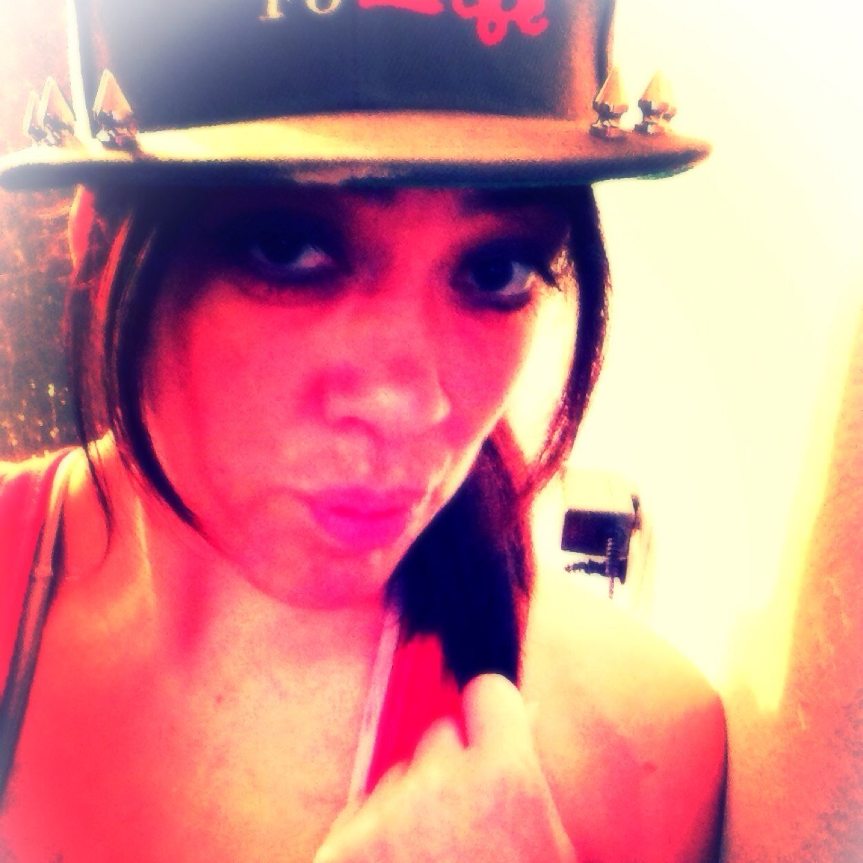 #LGBT ..Owner of #TeamLIFE #Teamtaken by @AmandaDR88.. ##TeamLesbianBandit #mother