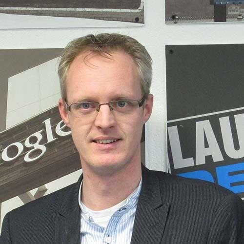 Ondernemer @LauwersReclame en @BoksWebdesign specialist voor zowel online als offline toepassingen. #cms, #seo, #ecommerce, #adwords, #analytics, #webwinkels
