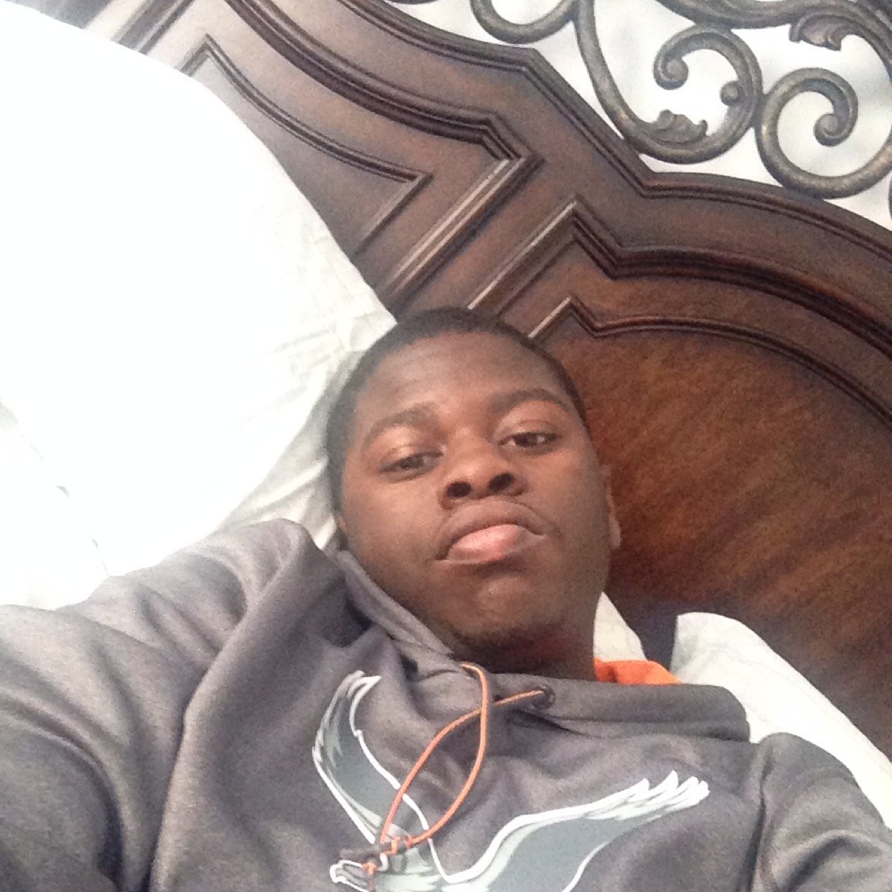 That nigga got them hoes,that nigga sum else,that nigga he a trip,that nigga the maan fr, that nigga is THAT NIGGA.Yea im that nigga why wassup u hatin4 wat