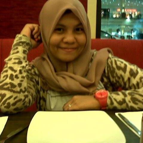 mother is an angel in the form of man, his love ... love ... all the time ... thanks mom ... I always loved you all my life.... bicoli || haltim || yogyakarta |