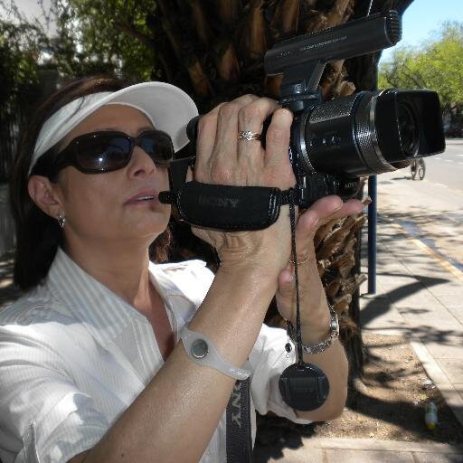 Lilithestrada's profile picture. Periodista, Directora del V-log https://t.co/2kpBxD9WP0, Gerente de TV Cámaras