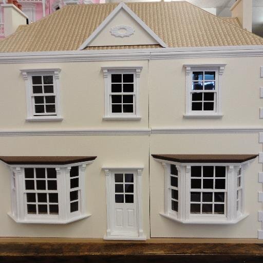 Dolls Houses and Miniatures Shop.
Hugh selection of Miniatures for that little something unusual.