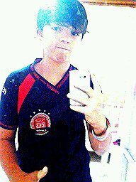 Cara feia pra mim é falta de maquiagem.