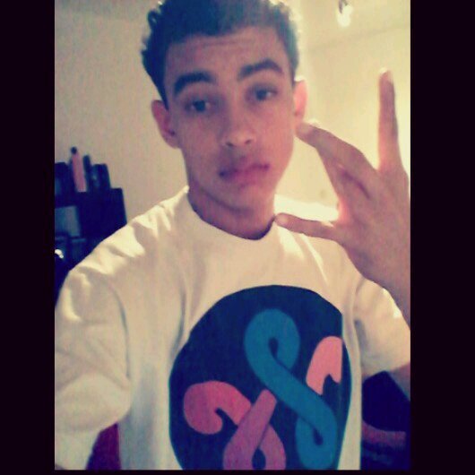 #Tupac // #Barca // Fly Your Own Flag // The world is yours/ rvp